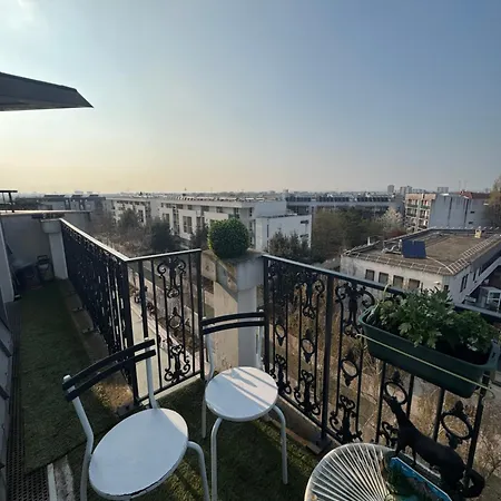 Kavitha Apartamento Le Blanc-Mesnil