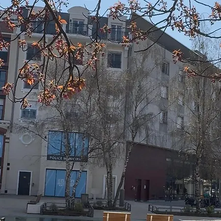 Apartamento Kavitha Le Blanc-Mesnil