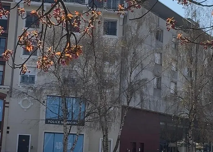 Apartamento Kavitha Le Blanc-Mesnil